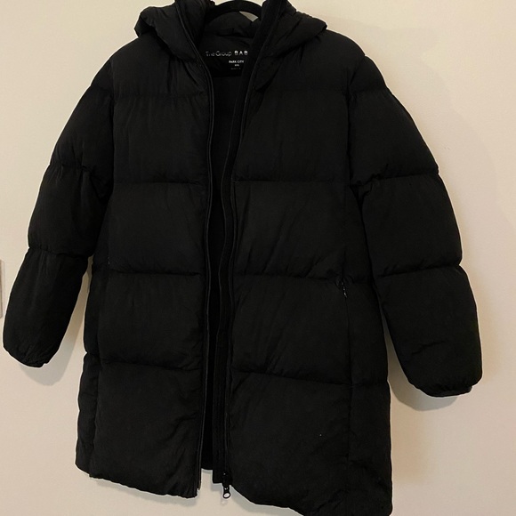 Aritzia Jackets & Blazers - The Group by Babaton city puffer